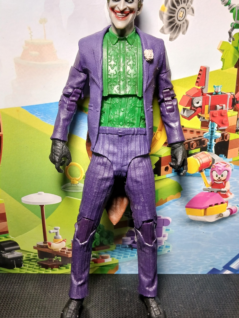 Mcfarlane Joker Figure